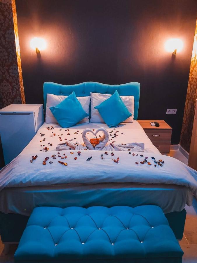 Diyar Cema Budget Hotel Istanbul Exteriör bild